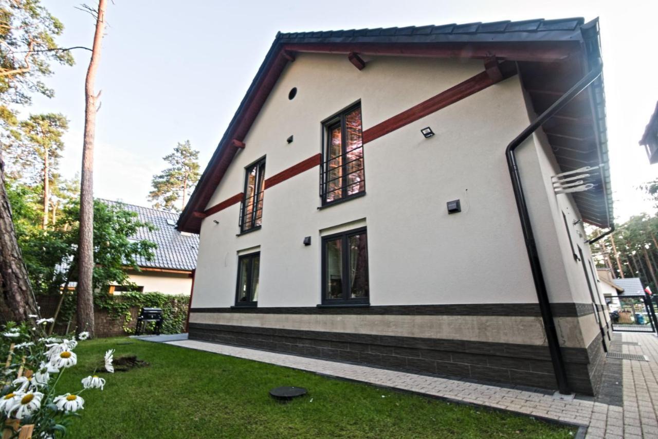 Daisy - Sunny Flowers Apartments Lukecin Luaran gambar
