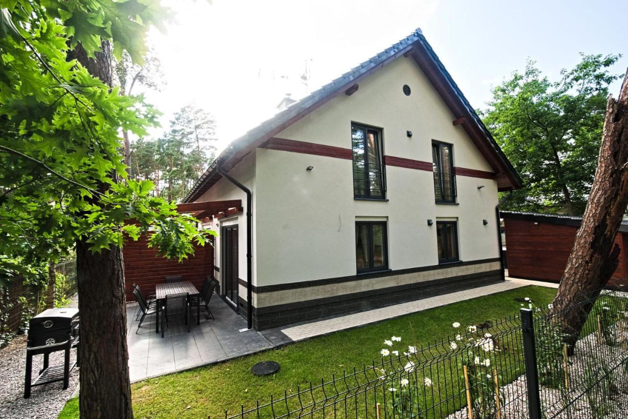 Daisy - Sunny Flowers Apartments Lukecin Luaran gambar